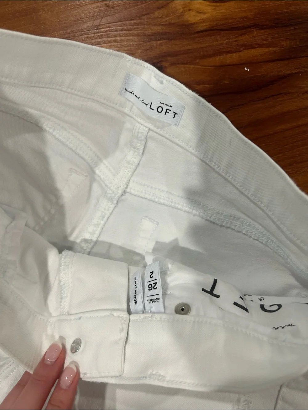 White Jeans Loft Modern Skinny with Ripped detailing
